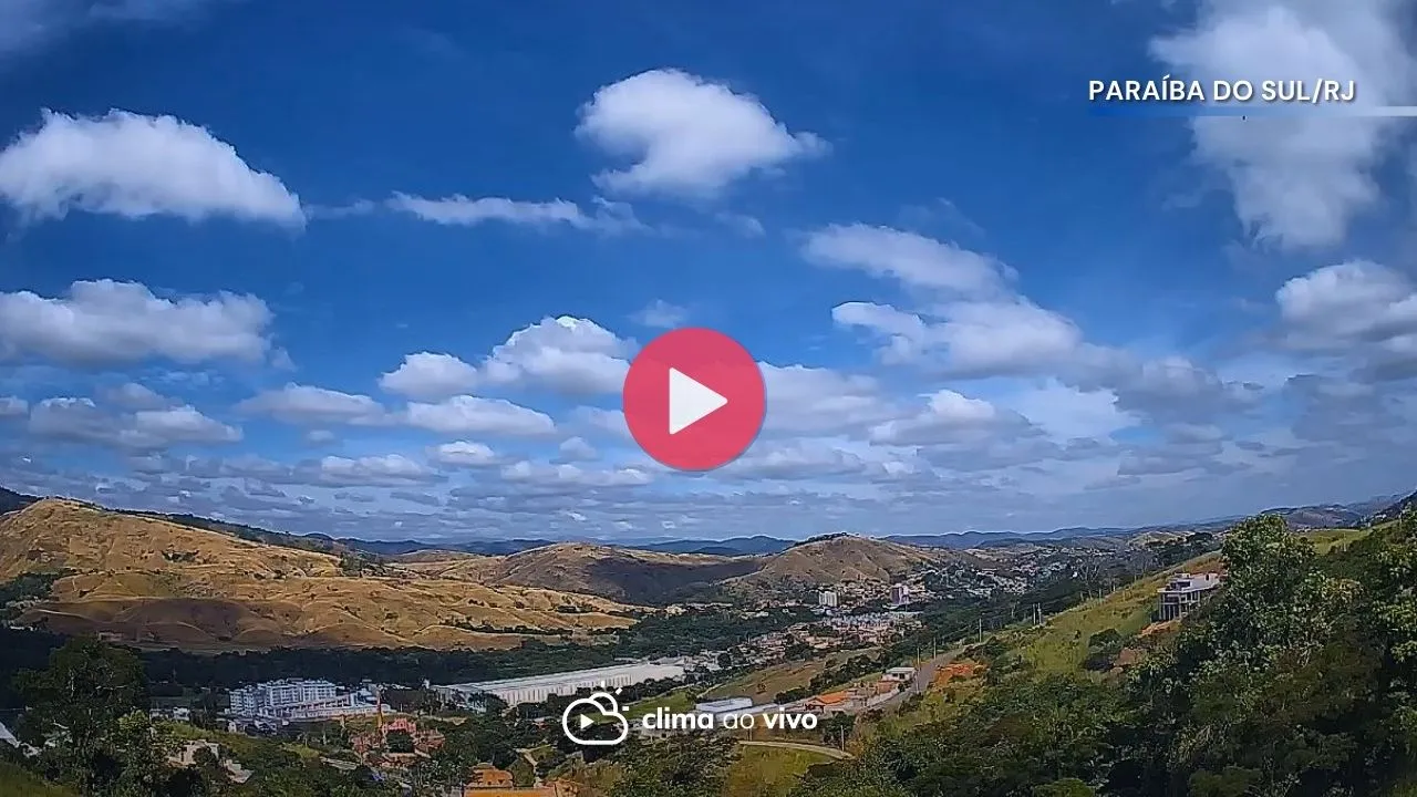 A imagem mostra a vis&atilde;o ao vivo da cidade de Para&iacute;ba do Sul